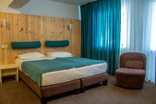 Отель Complex Hotelier COTA O MIE Синая Улучшенный двухместный номер с 1 кроватью-4